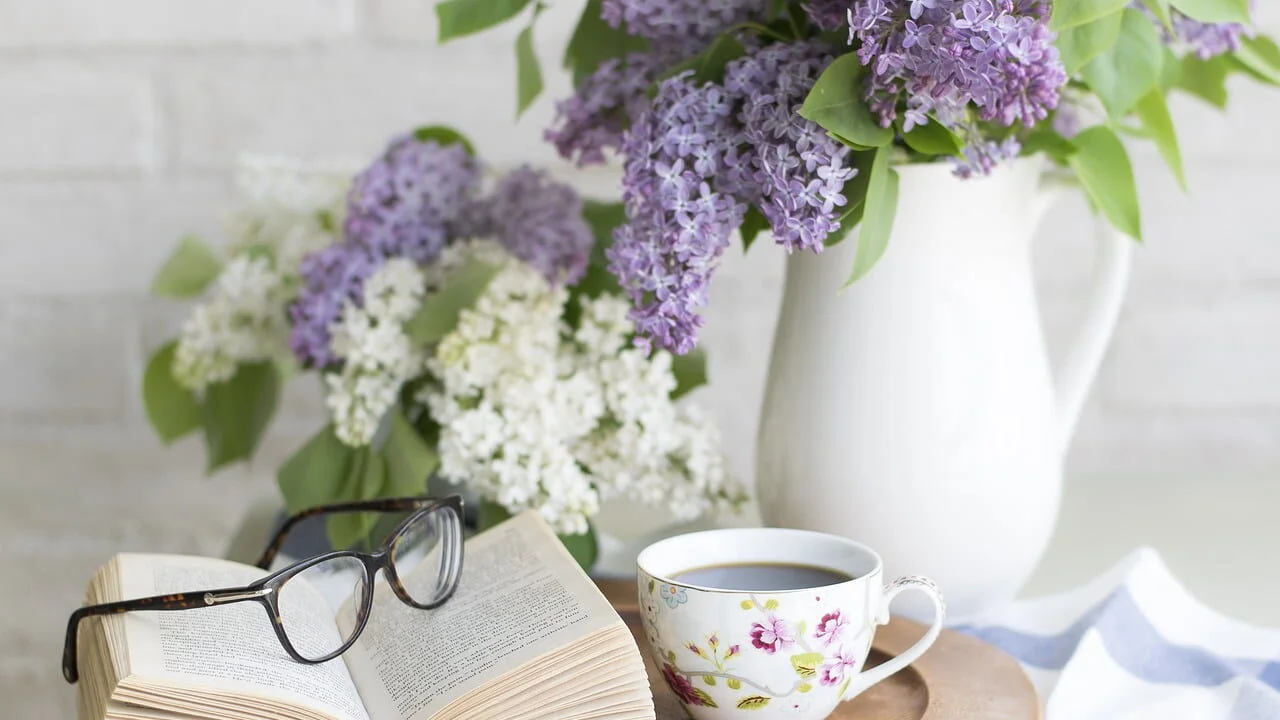 coffee, book, flowers-2390136.jpg