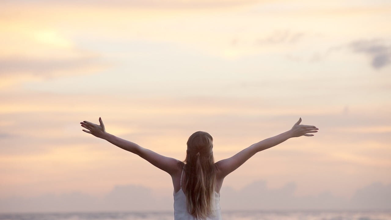 people, woman, happy-2588546.jpg